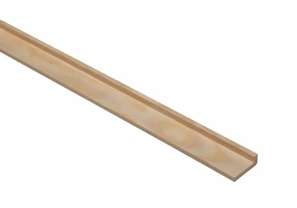 2.4M 33 X 12MM PINE ROUND EDGE ANGLE